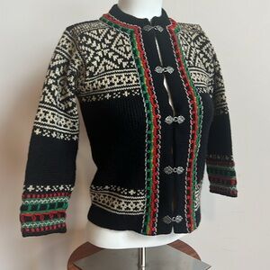Norway sweater Nordstrikk a/s festive holiday ski sweater